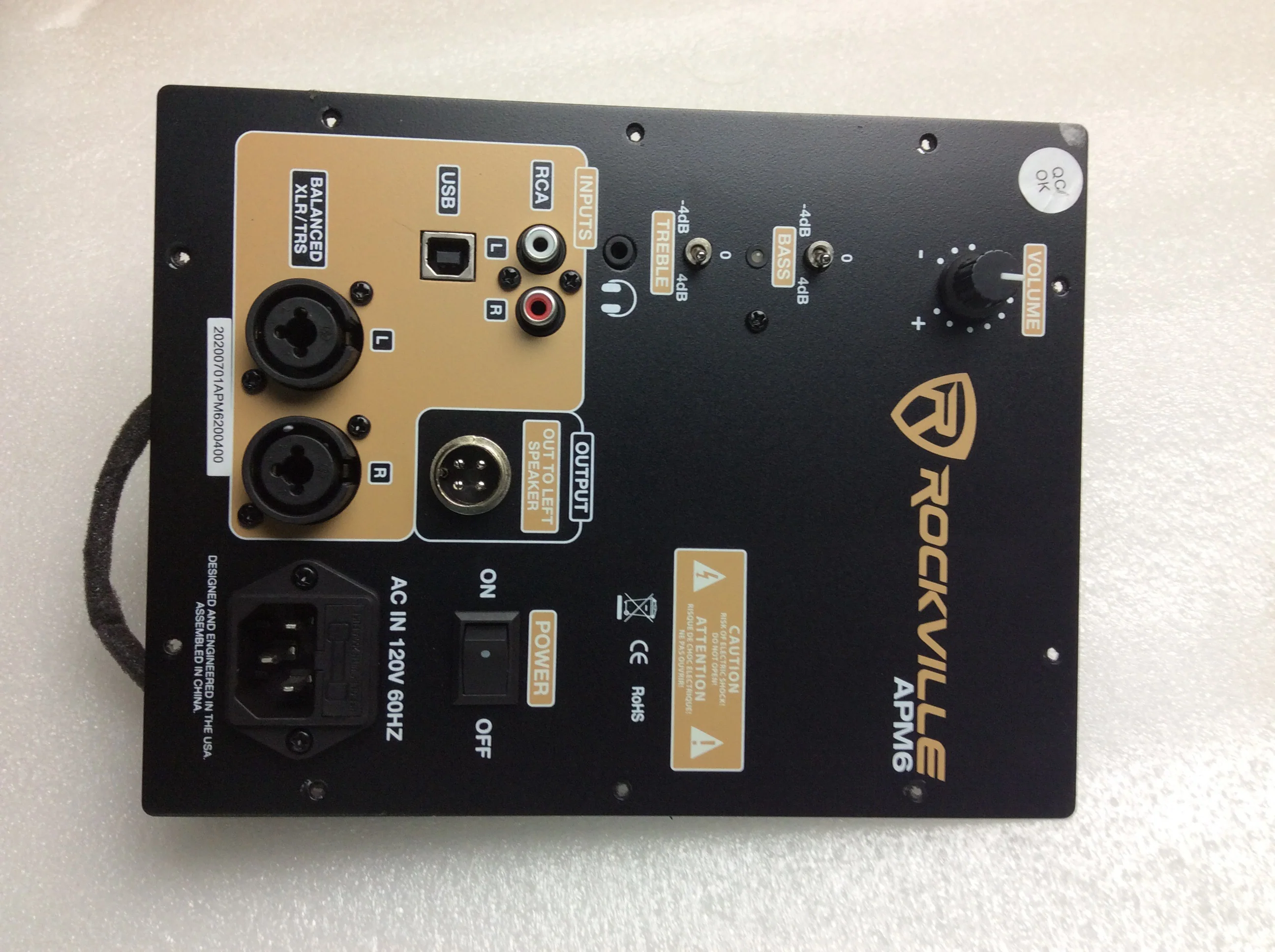 APM6 AMP PLATE