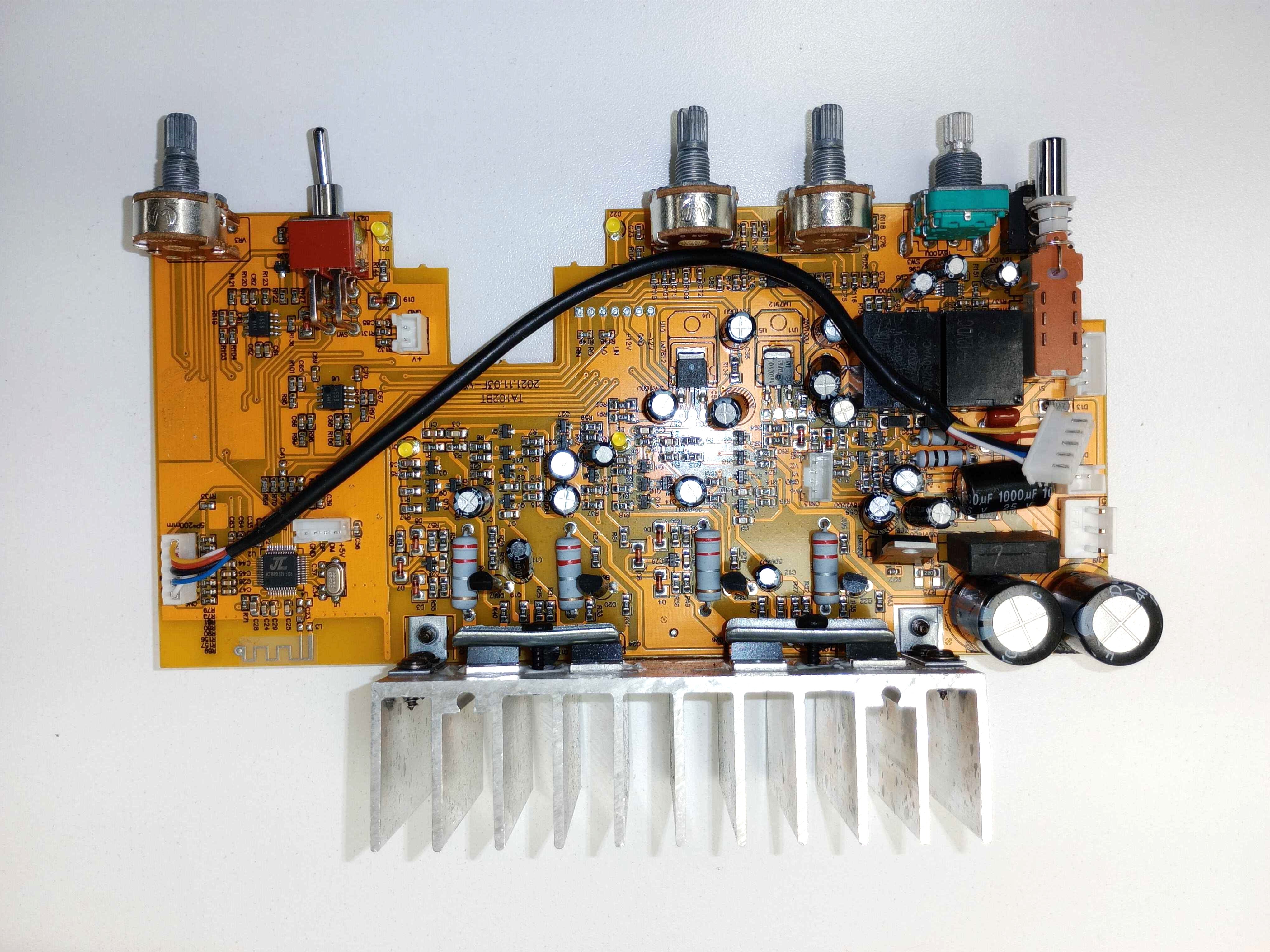 BluTube BOARD