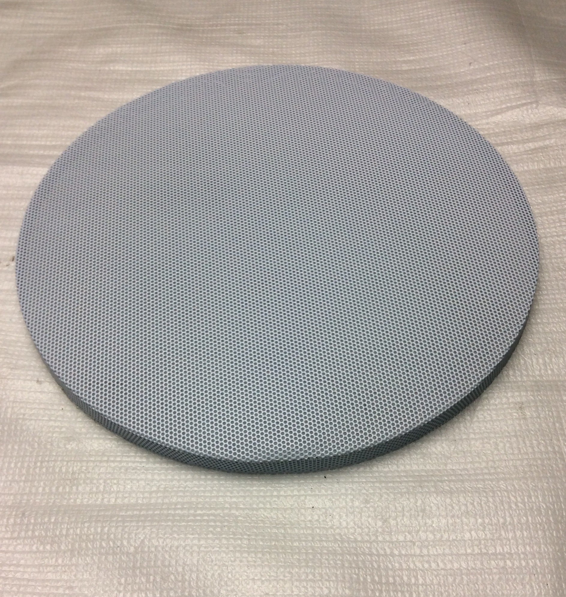 HC85 GRILL - Image 2