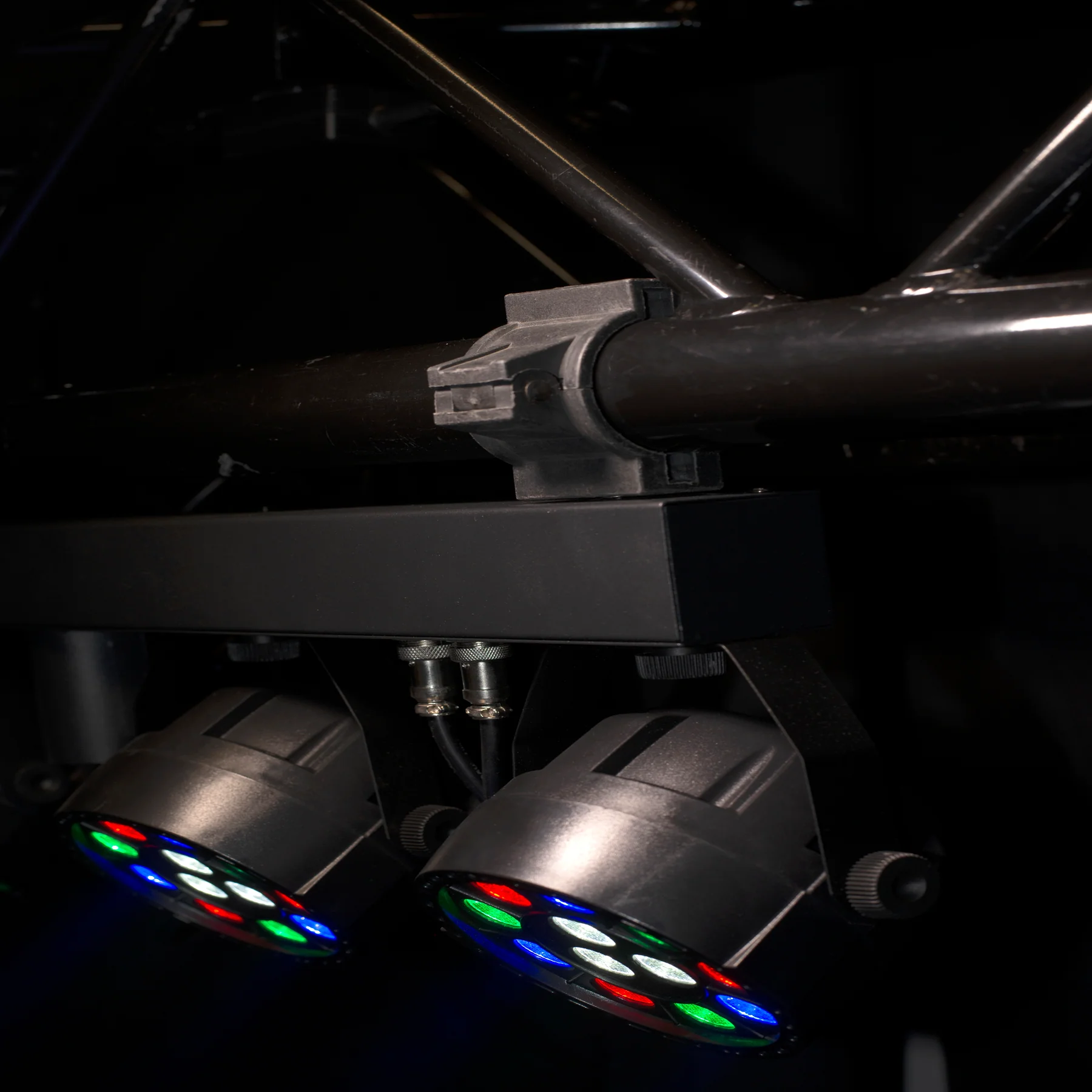 Eliminator Mini Par Bar Light System w/ 4x LED Par Lights+Stand+Remote+Bag+Cable - Image 12