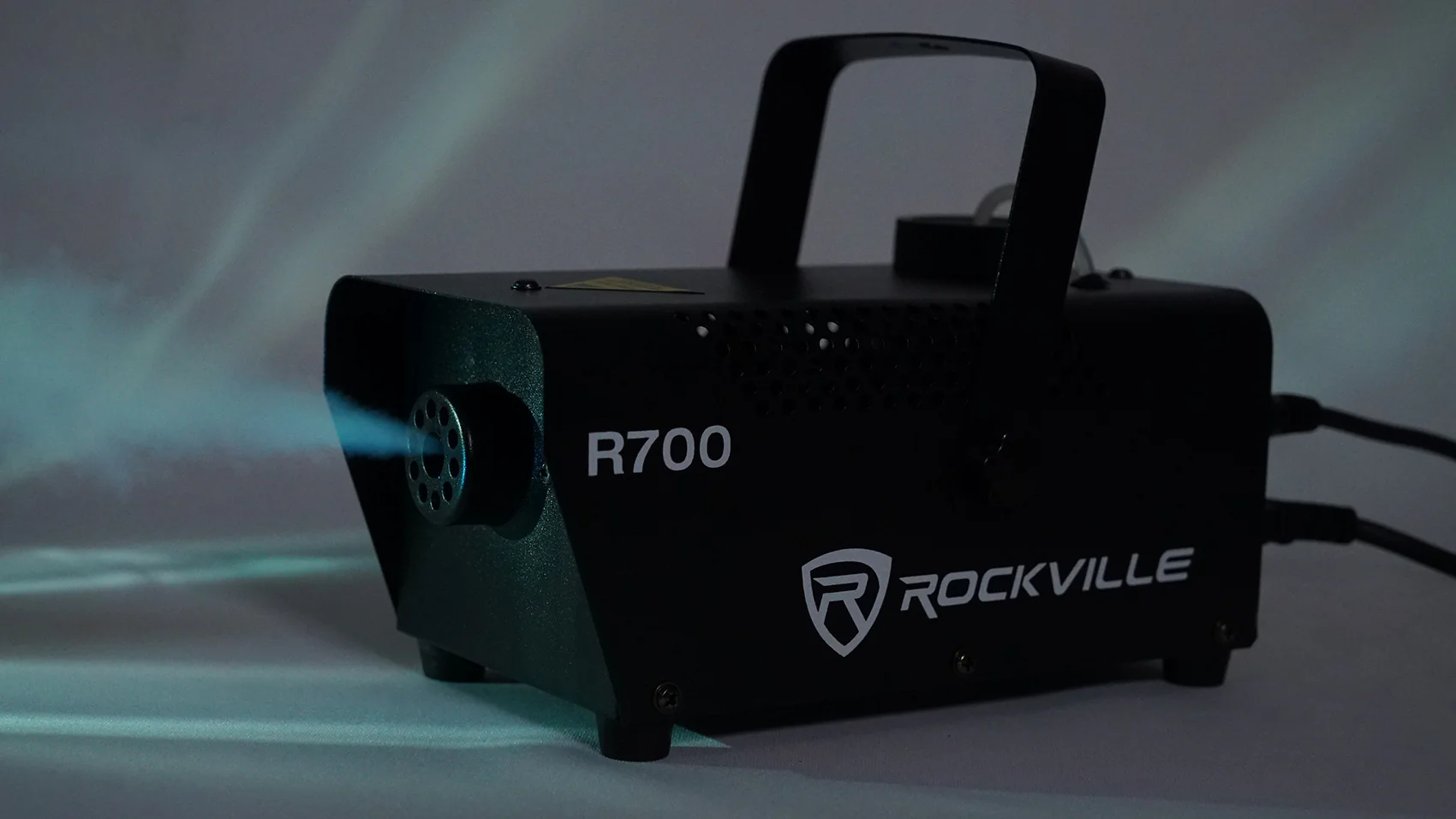 R700 + FJU Fog Fluid Bundle - Image 8