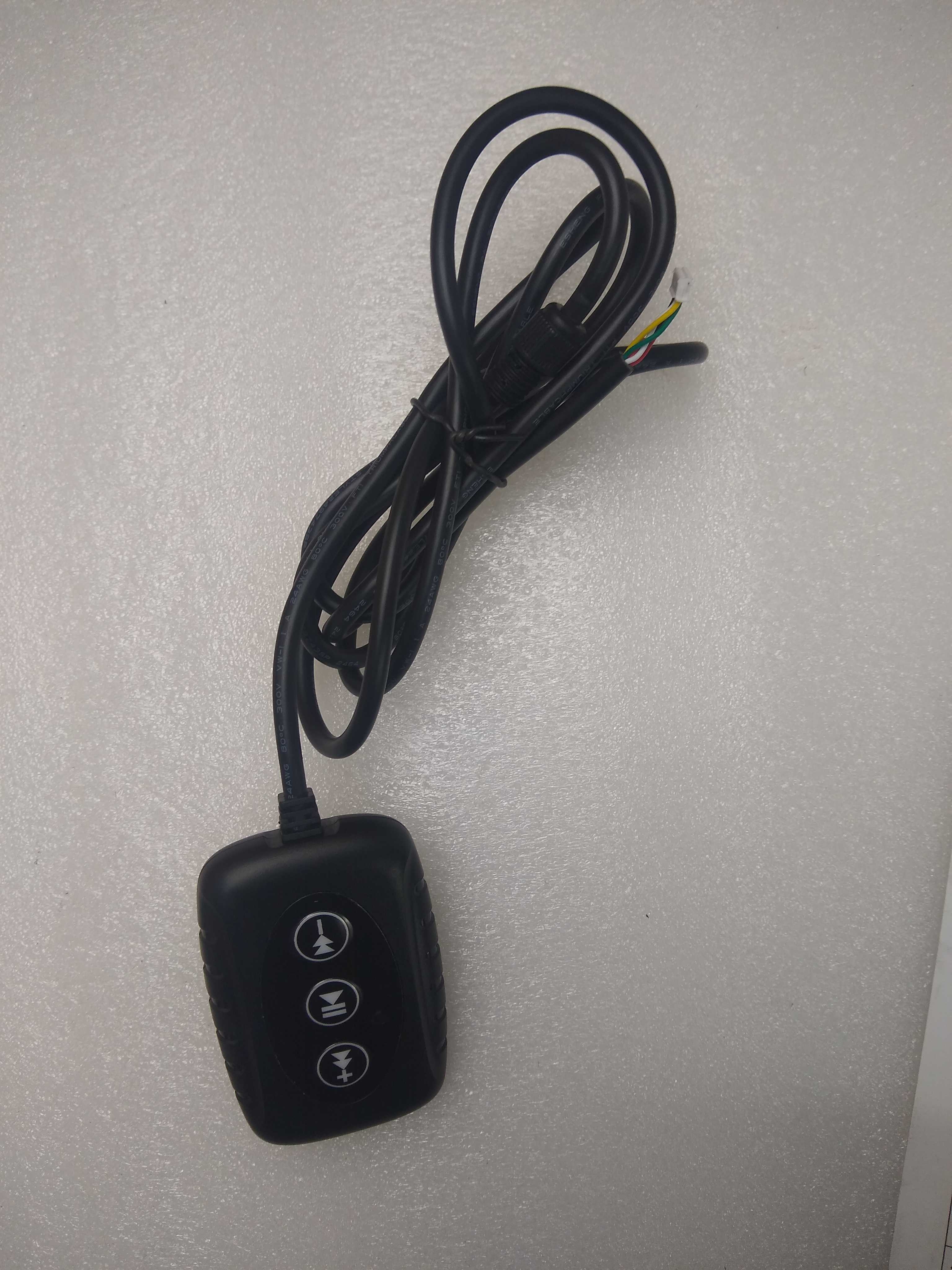 RATV80L/RATV60L WIRED REMOTE