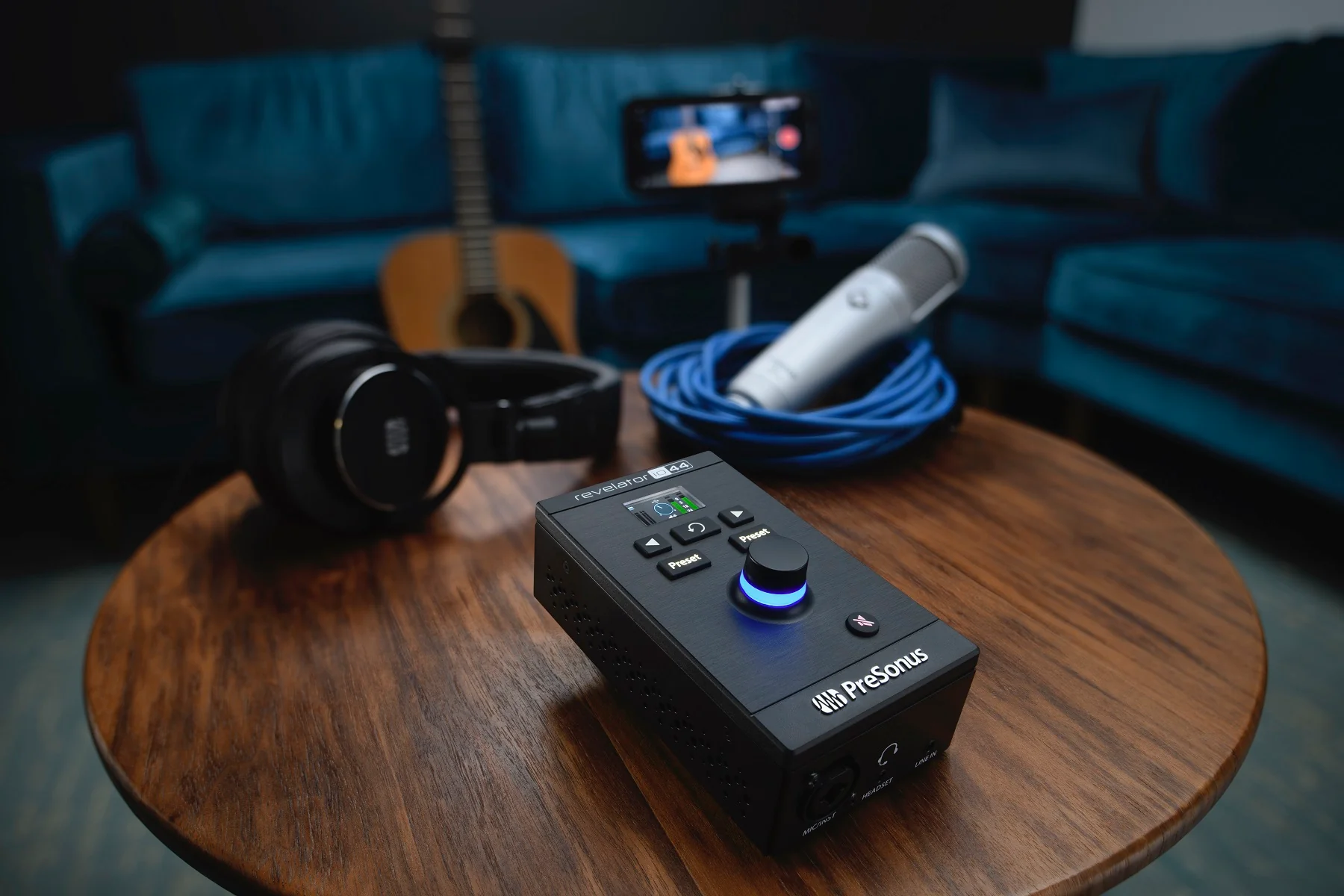 Presonus Revelator Home Studio Recording Kit w/Interface+Monitors+Mic+Headphones - Image 9