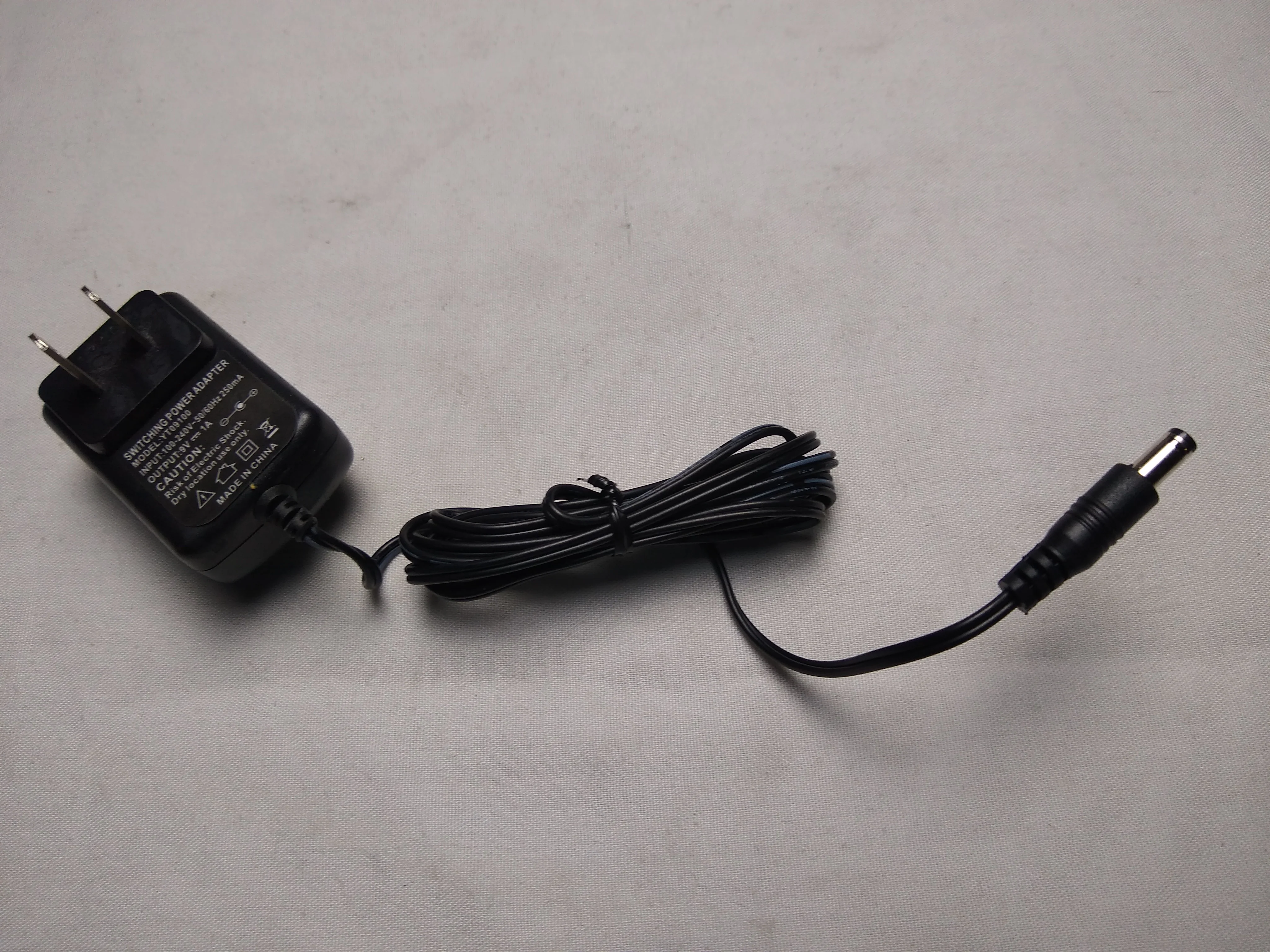 ROCKFORCE POWER ADAPTER For ROCKFORCE 192, ROCKFORCE 384, ROCKFORCE W4