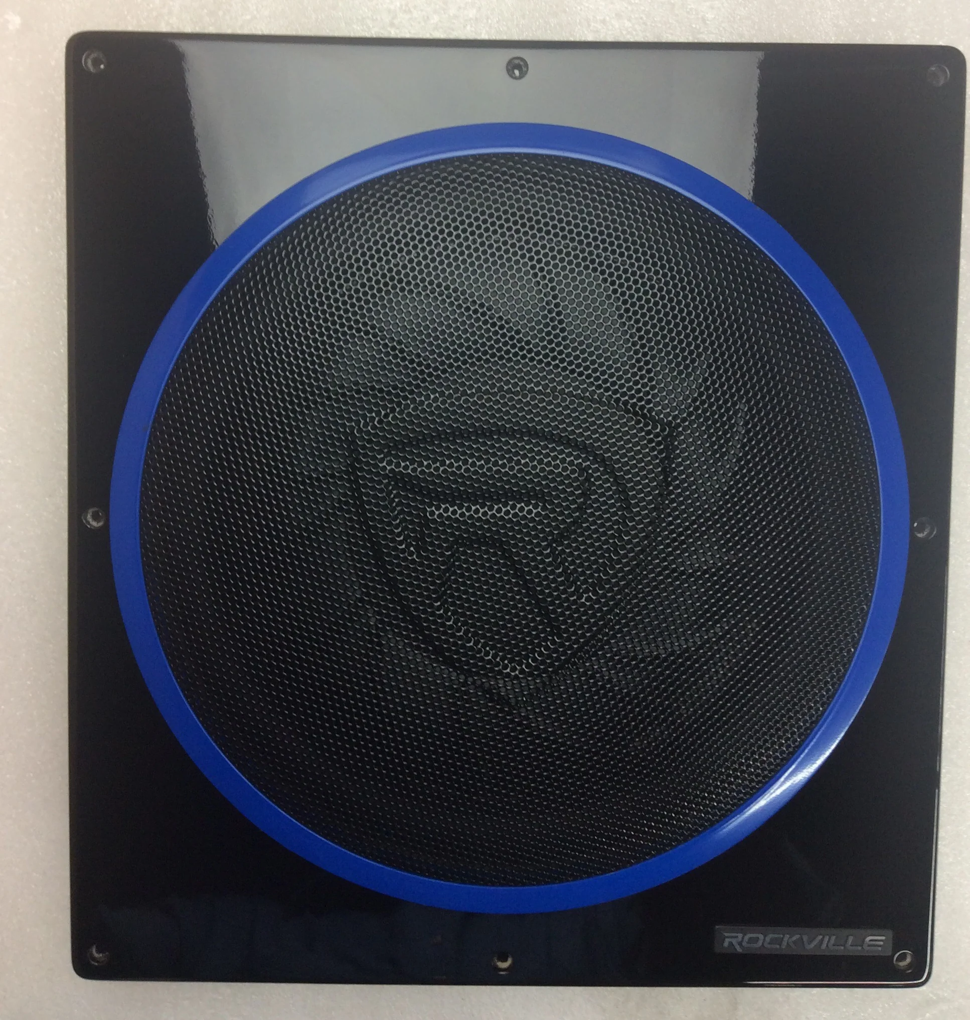 RW10CA V2 WOOFER AND TOP PLATE INCLUDED (they are pre attached together) USED