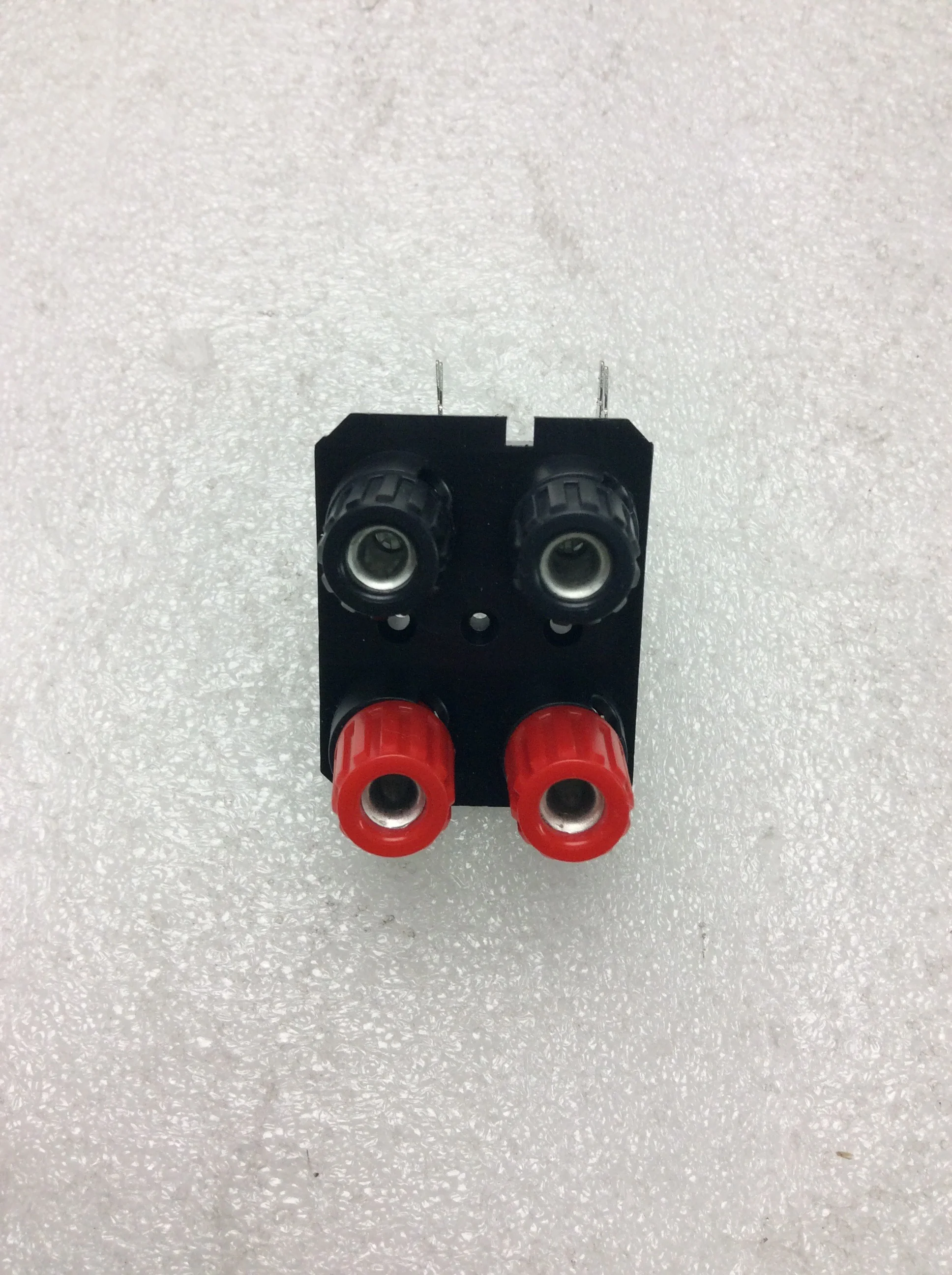 SINGMIX 45 SPEAKER TERMINALS