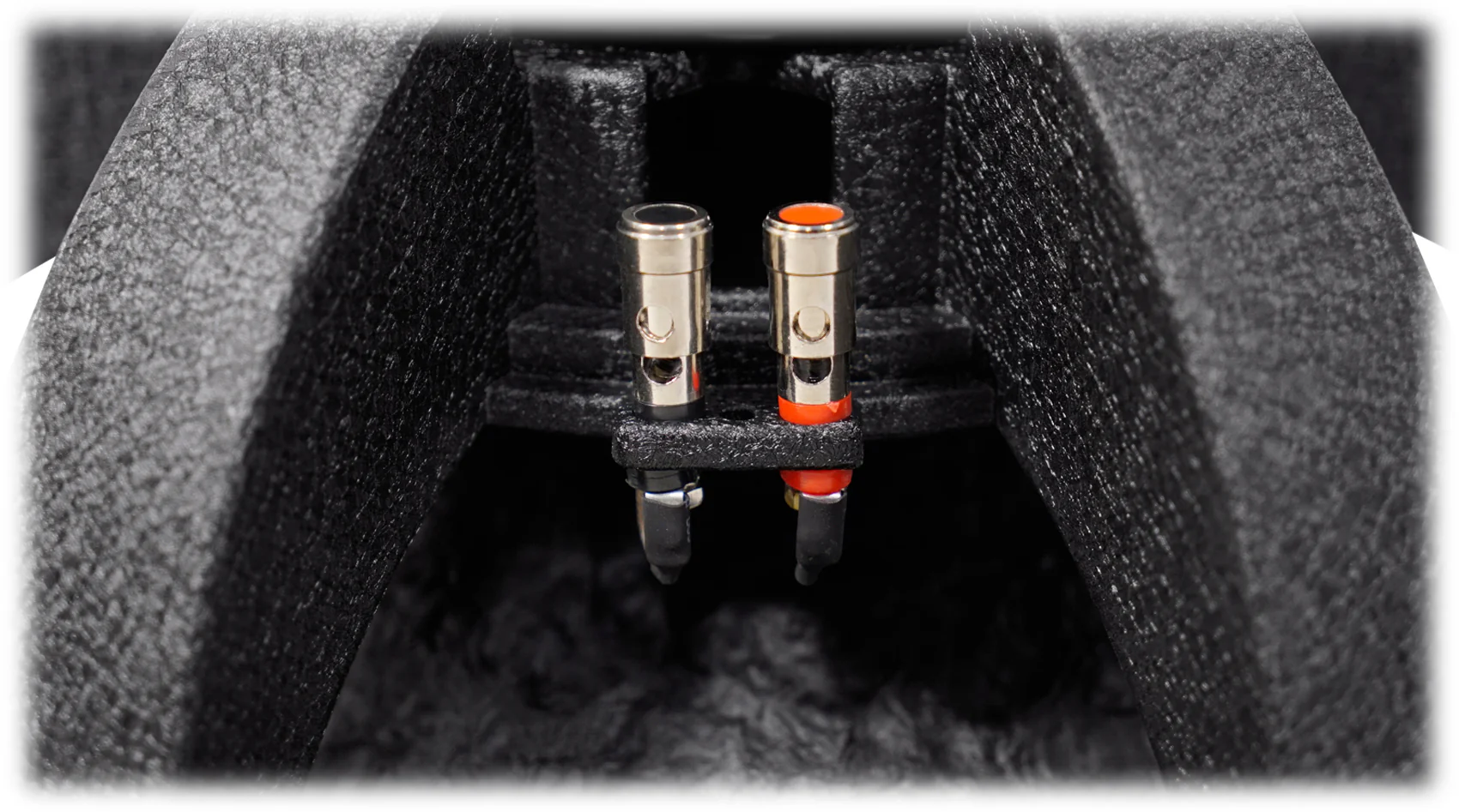 W15K6D4 V2 15 + RGS15 Enclosure Bundle - Image 8