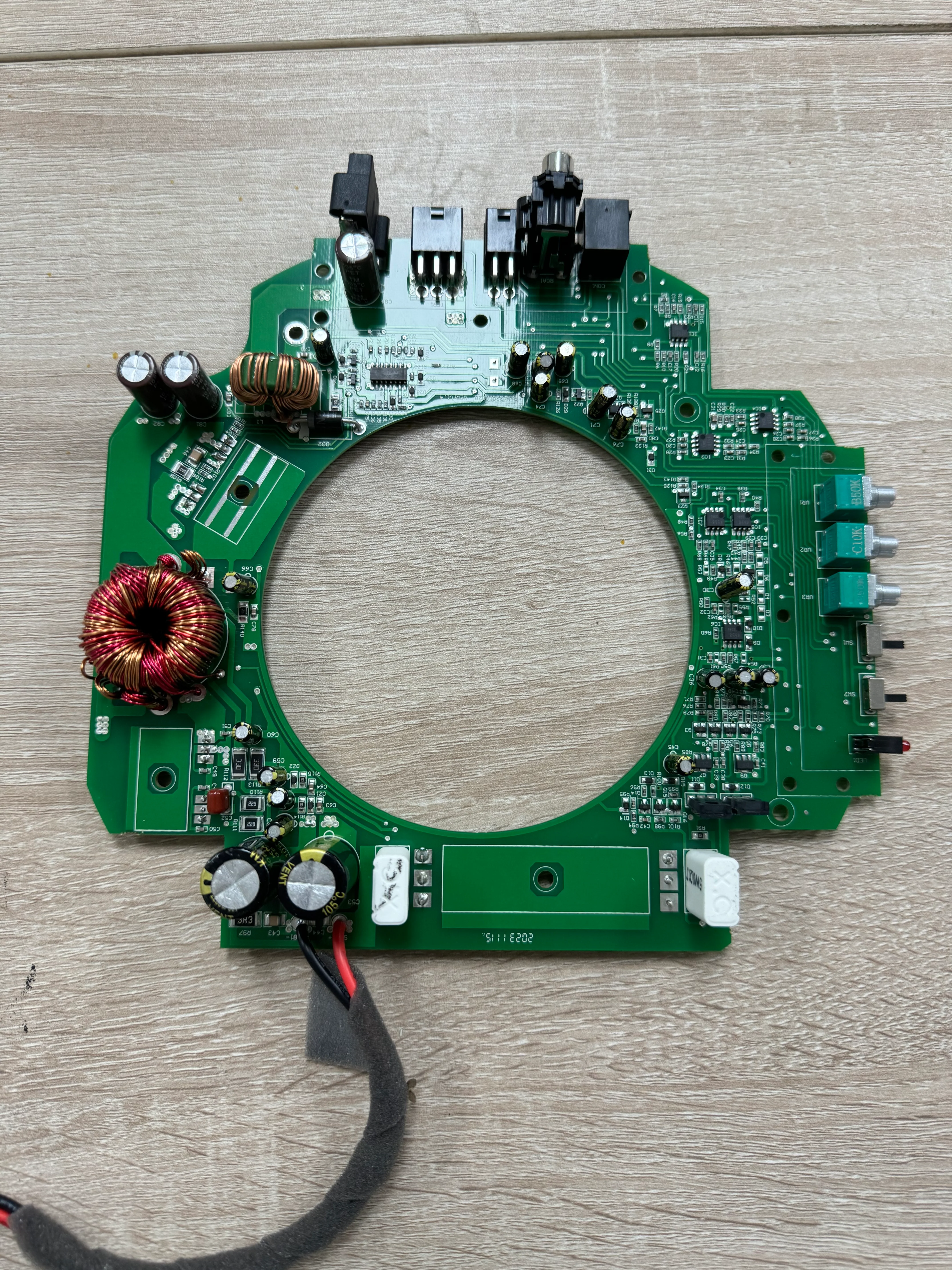 WHEEL OF BASS BOARD